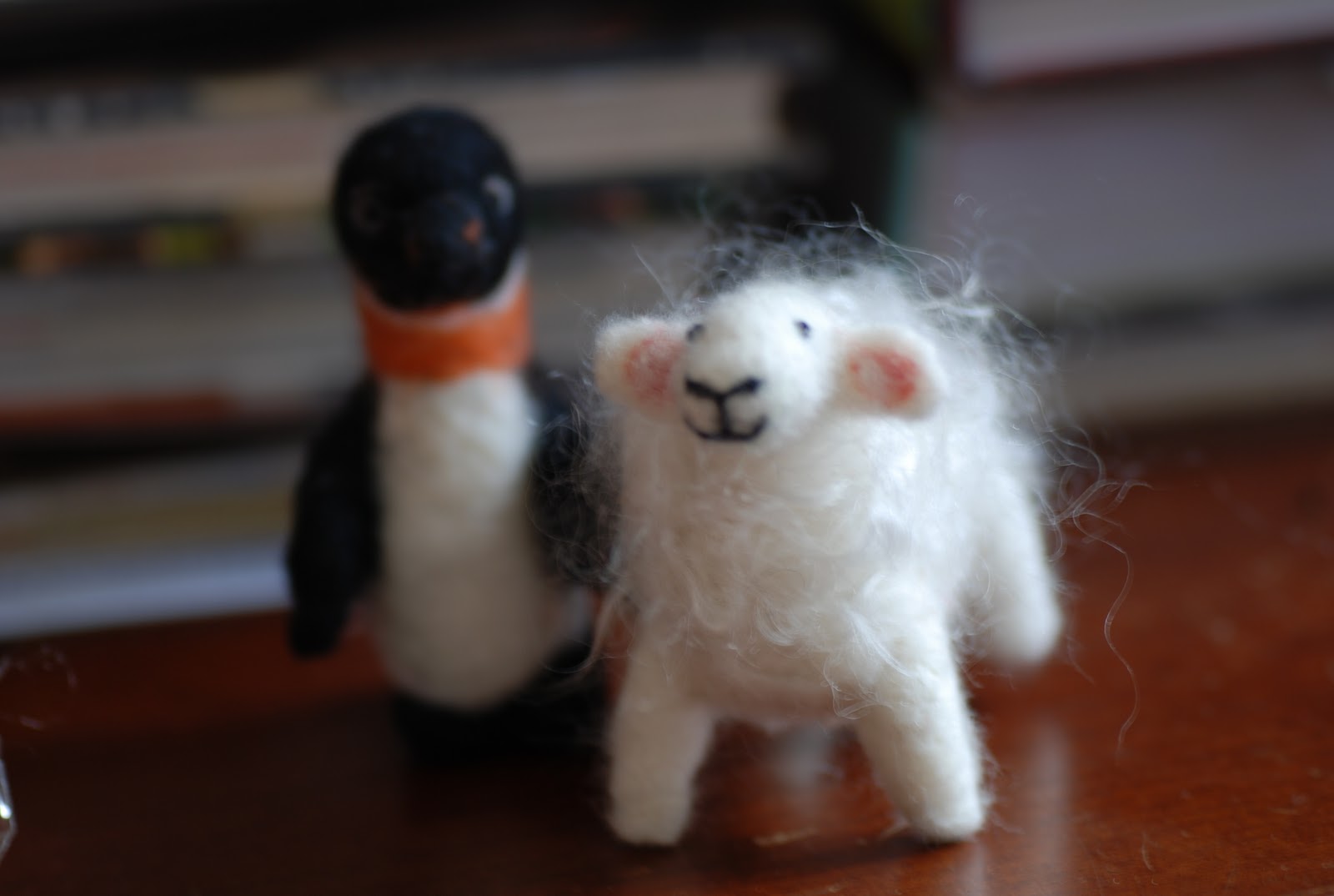 Golden Sun Family Wool Pets