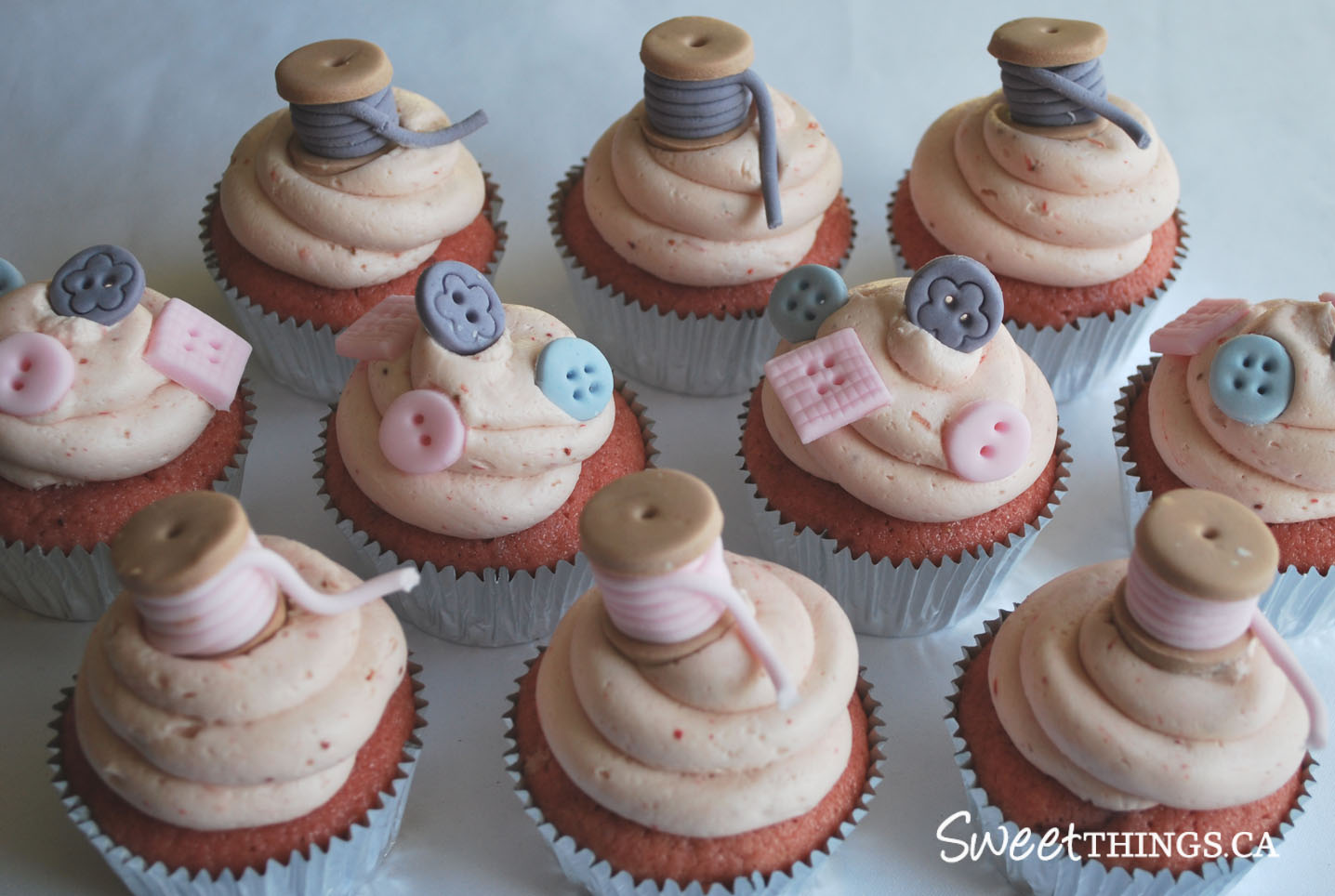 Sewing Cake Decorations