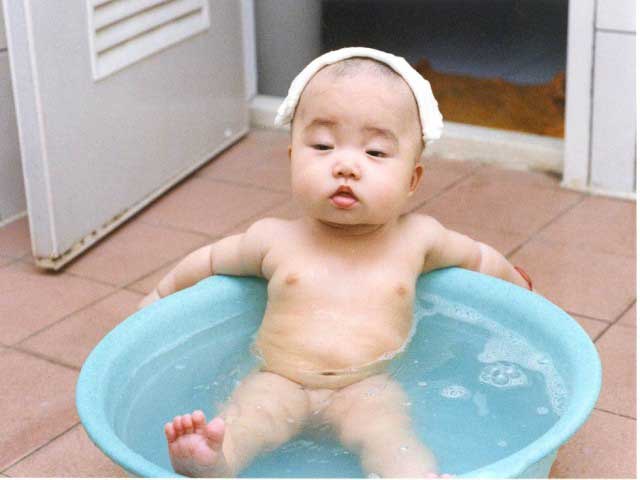 Funny and Cute Babies Real Time PhotoGraphic Inspiration.
