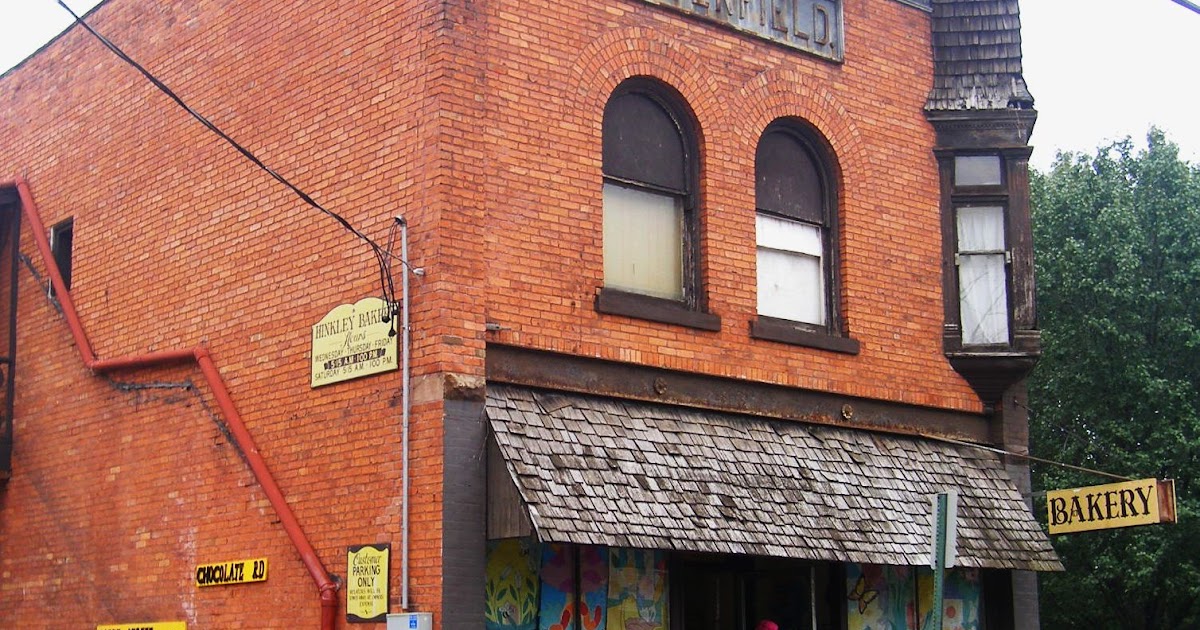 Khane Bhi Do Yaaro Hinkley Bakery, Jackson, MI