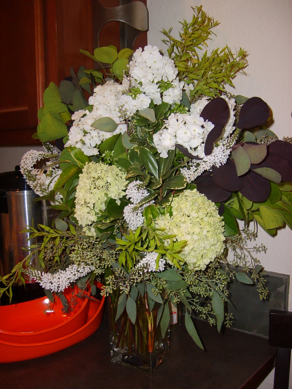 Over the Top Floral Arrangements for Wedding