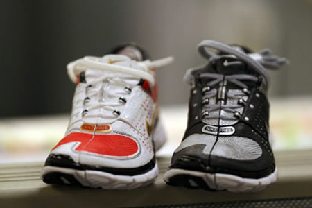 [niketransformers03.jpg]