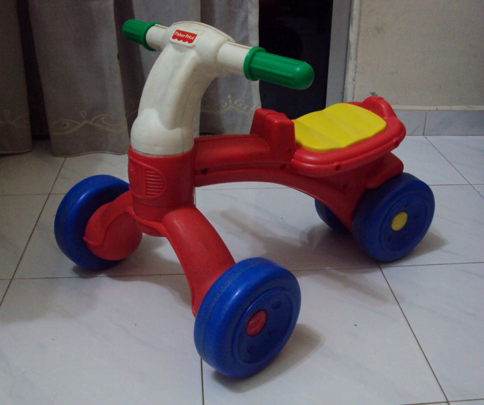 Toys4toddlers Fisher Price tricycle