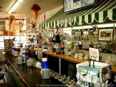 OLD FASHIONED ICE CREAM PARLOR