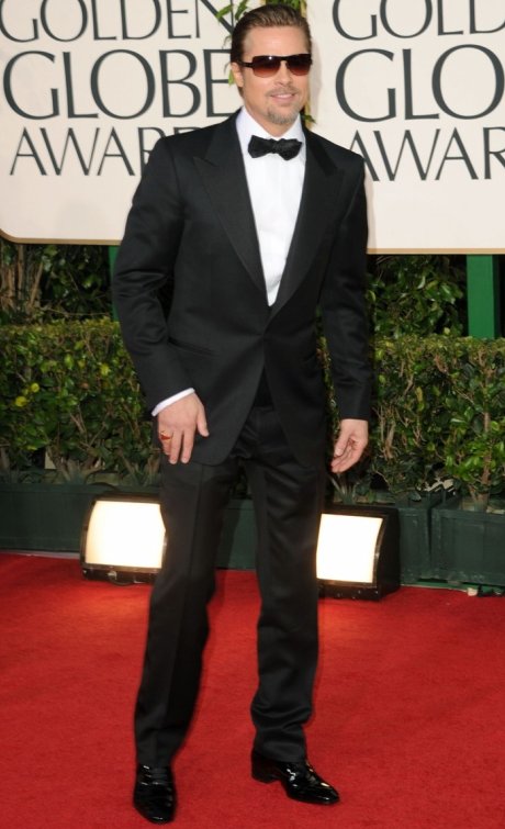  on the red carpet, however, I cannot mind. Just look at Brad Pitt.