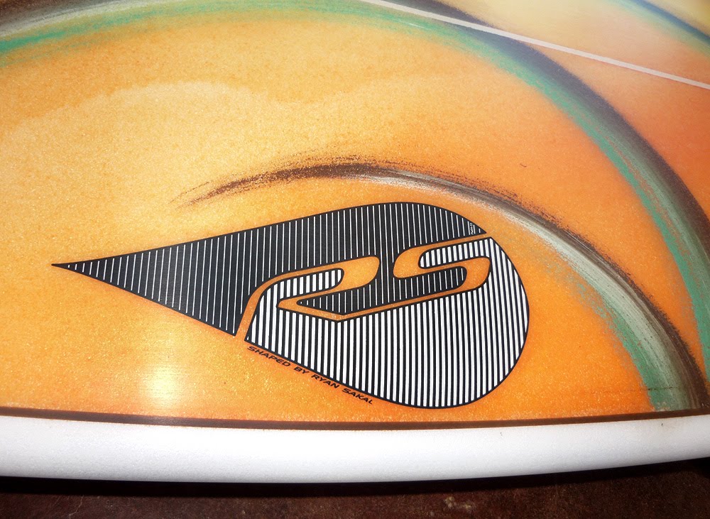 Fugitive Pigment 2019