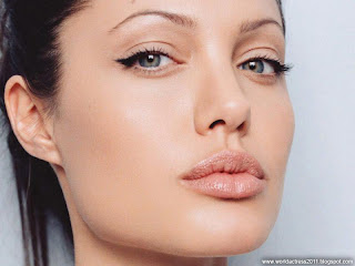 angelina jolie,actress,famous actresses,world actress 2011,hollywood,lip,cute girls