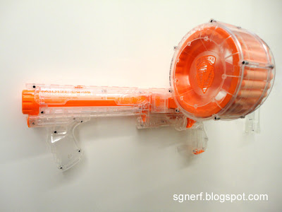 http://2.bp.blogspot.com/_ynWOAg4YQB0/TFsBJou2ucI/AAAAAAAAB08/VCo26-NP1KQ/s400/Nerf+Clear+Series+Raider+CS-35+-+06.JPG