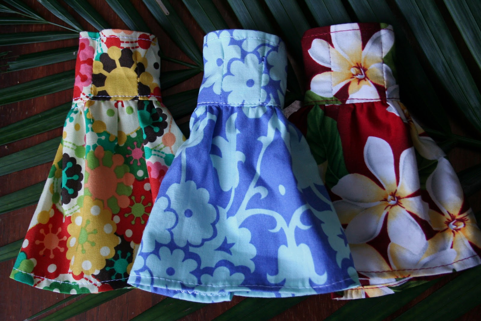 Mama’s a Mess!: Barbie Clothes!