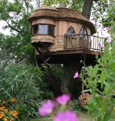 Место для проведения занятий стихии земли - Страница 30 Amberley-castle-tree-house--photo-081112172529o