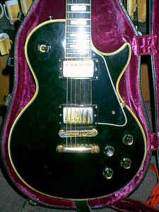 [Gibson+1976+Les+Paul+Custom+Black+Beauty+in+Missouri+for+$2100.jpg]