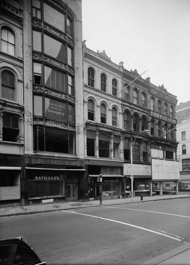 [RaymondsDem1967c.jpeg]