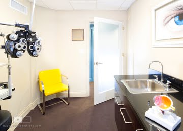 [eyeroom_Q2F0624.JPG]