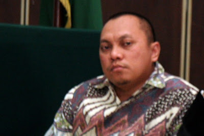 Inilah Rincian Sogokan Gayus Hingga bisa Kabur - Gayus Keluar Penjara - Kriminal Borneo Inilah Rincian Sogokan Gayus Hingga bisa Kabur - Gayus Keluar Penjara - Kriminal Borneo