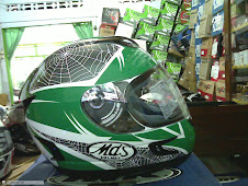 mukti helm