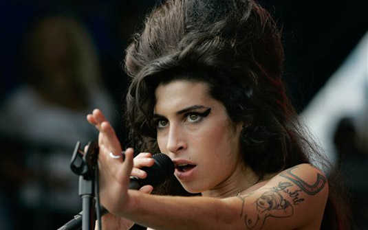 [amy_winehouse_2.jpg]