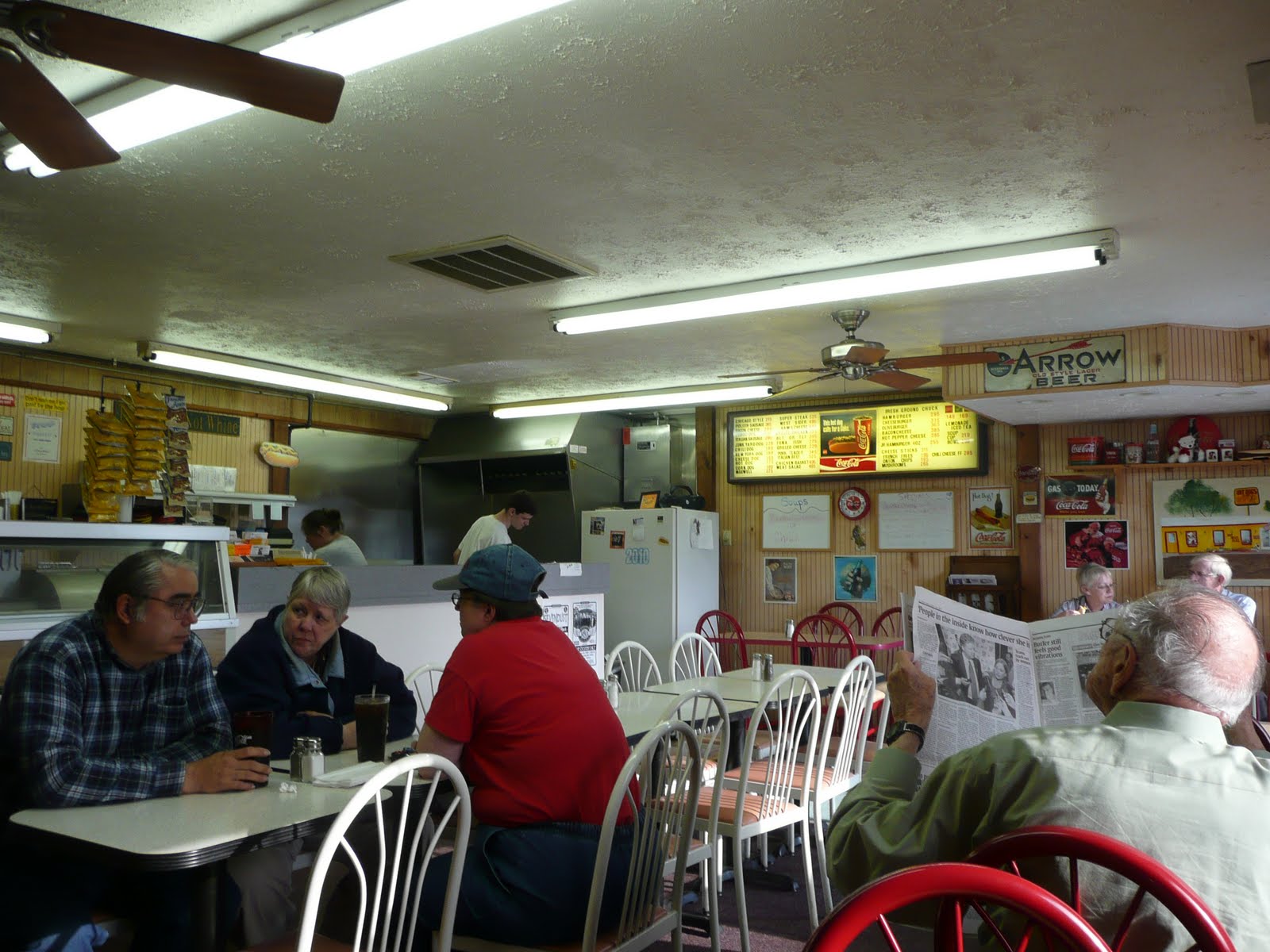 PIG OUT SPOTS Hot Dogs Plus (Niles, MI)