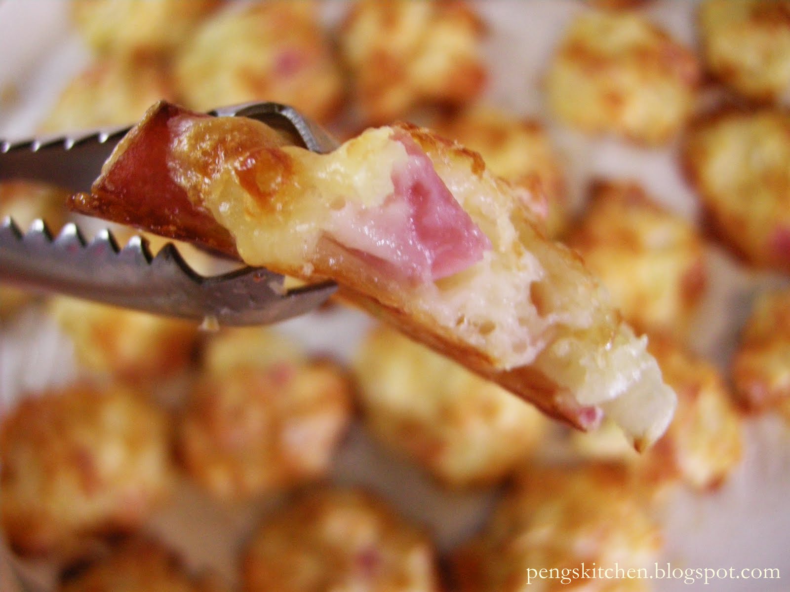 Peng's Kitchen Cheese & Ham Puffs