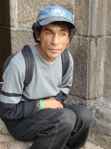 [DSC01370+(Small).JPG]