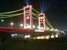 Jembatan AMPERA