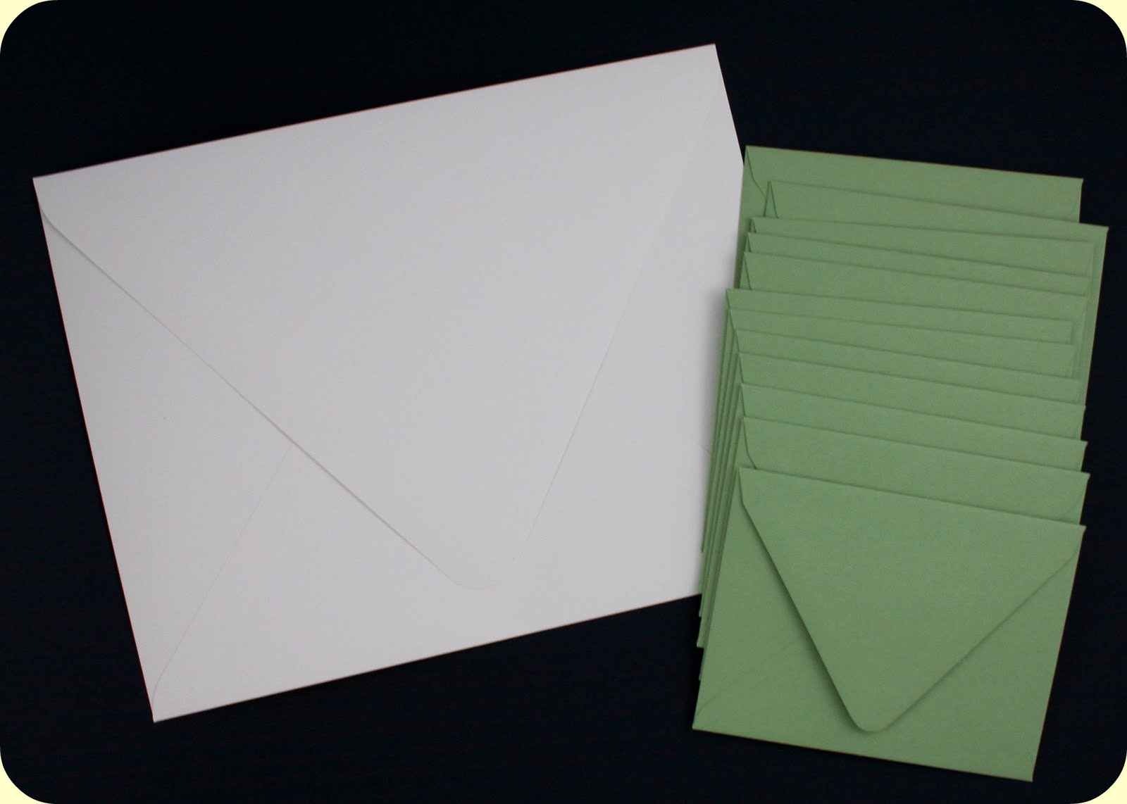 [Custom+Stationery+envelopes+and+package.jpg]