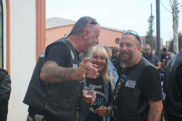 TRADUZCO !! ESE ES PACOTO !!