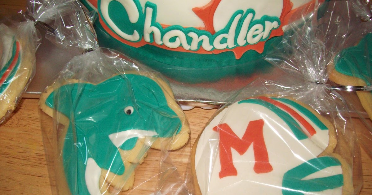 Layers of Love Miami Dolphins cake/cookies