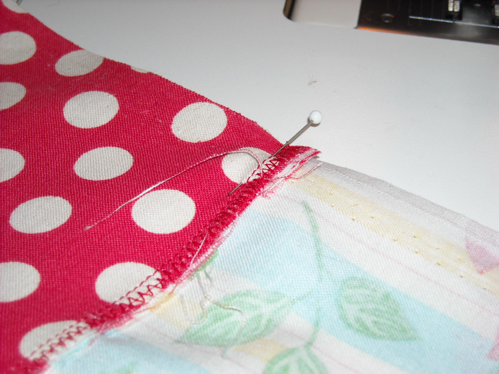 [Pillowcase+Tutorial+012.jpg]