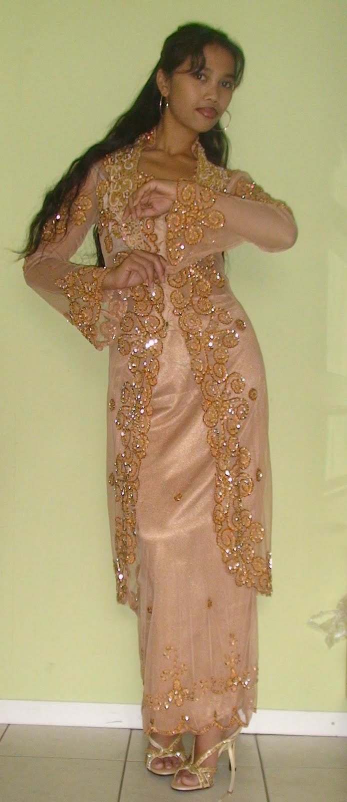 Set Kebaya Sandrina Payet - Textiles By Komang Kebaya Modern set kebaya sandrina payet textiles by komang kebaya modern