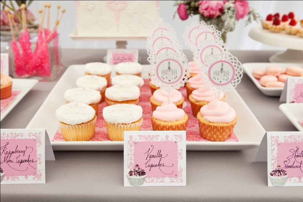*Party Accessories* Pretty Pink Dessert Table