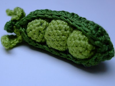 Crochet Pea Pod