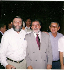 COM LULA E LAEMMEL