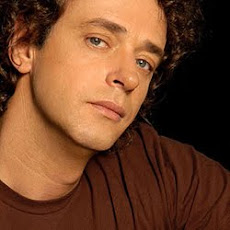 GUSTAVO CERATI