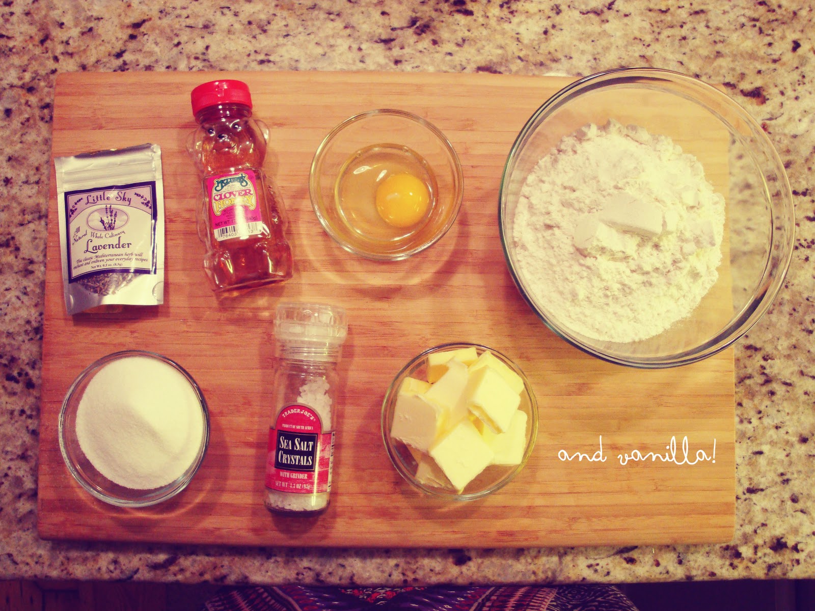 Adapted from this sugar cookie