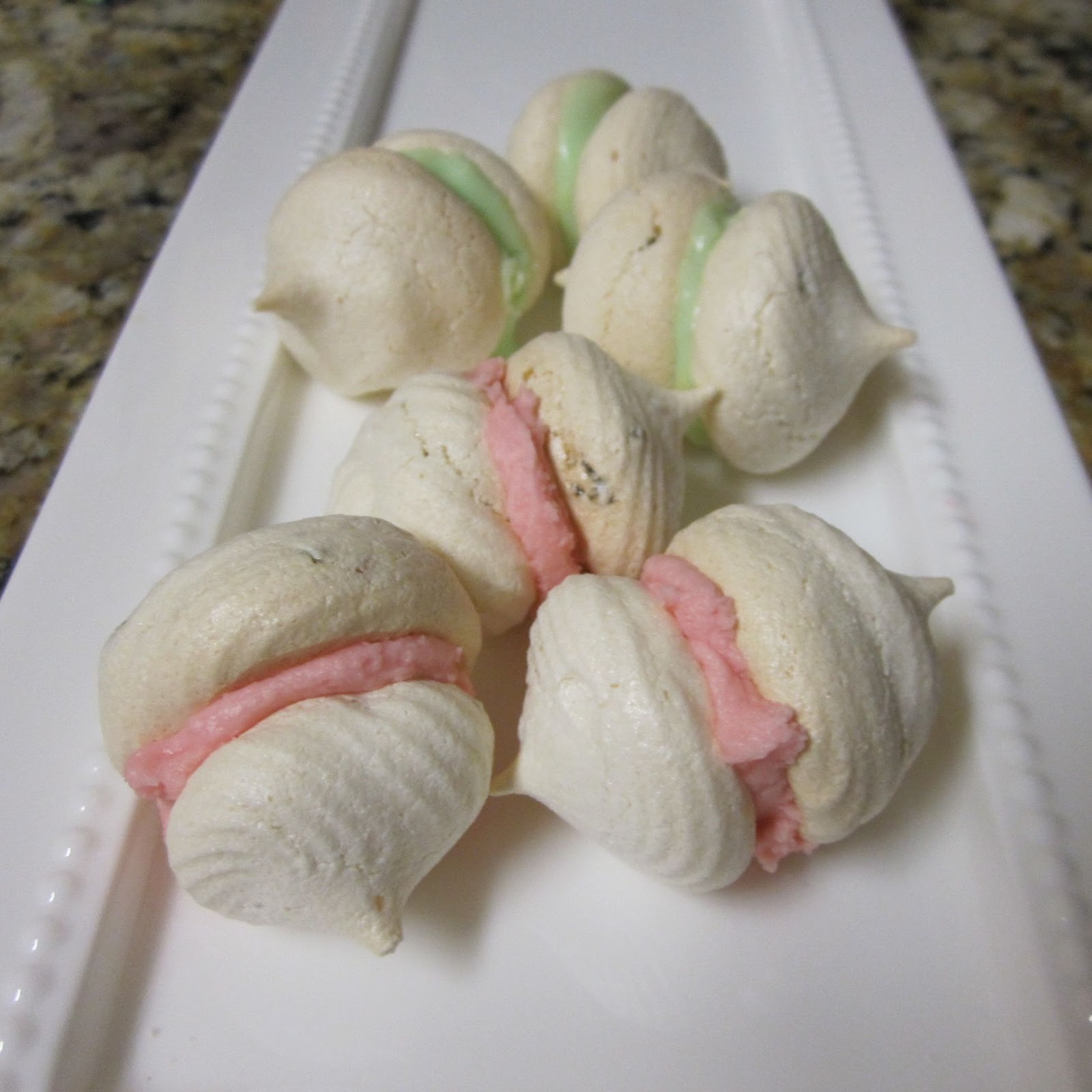 FoxyChef's Kitchen Holiday Cookies (2/8) Meringue Sandwich Cookies