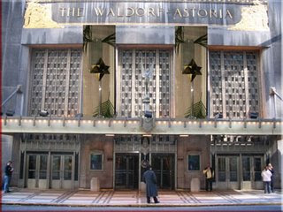 Waldorf Astoria magen david lantern