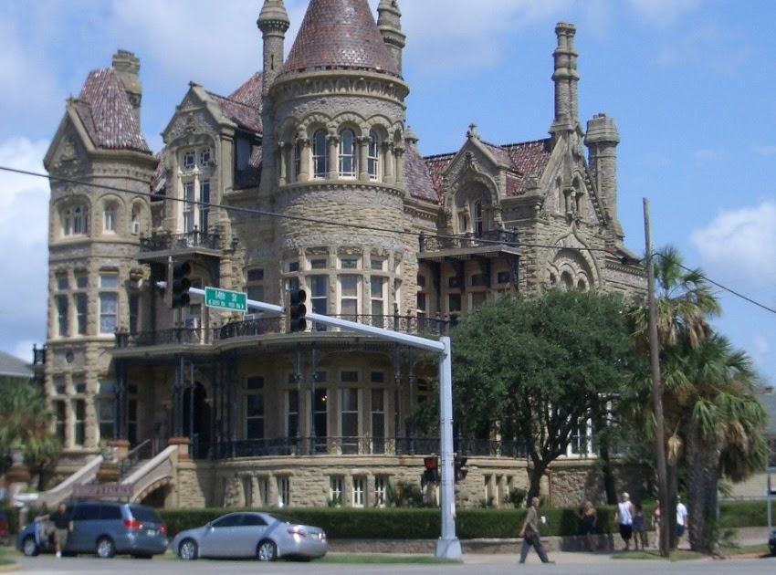 Where's Chuck: Galveston's Historic Mansions