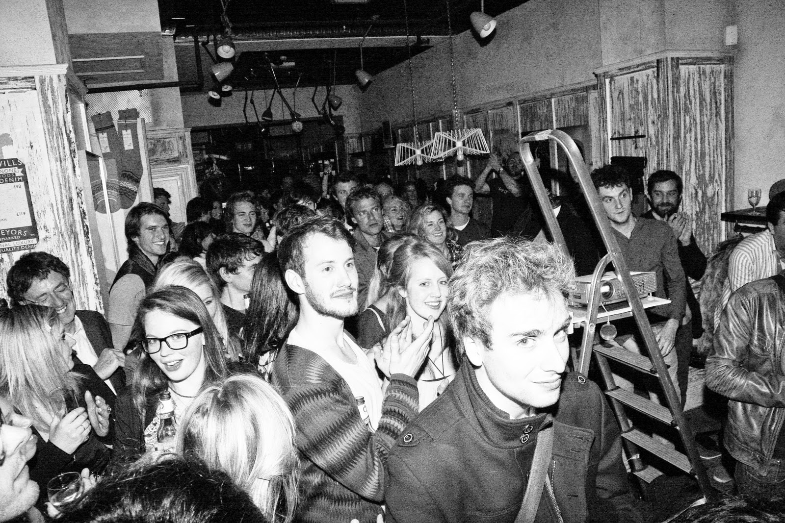http://2.bp.blogspot.com/_zu5trpl62bY/TLwWGi7Uf_I/AAAAAAAADug/GQeWuNAfJtw/s1600/Boom%2BParty%2BEdits%2B(20%2Bof%2B93).jpg