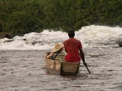 EN PIROGUE ENCORE