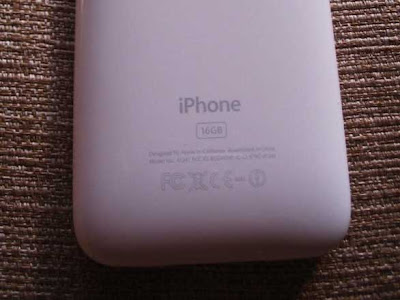 Prototype iPhone 3GS en vente sur eBay (images) prototype iphone3gs 3 Prototype iPhone 3GS en vente sur eBay (images)