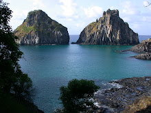 FERNANDO DE NORONHA, O CARTÃO POSTAL, O MORRO DOIS IRMÃOS