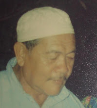 Arwah Along Zaini ( Mat Jini ). Anak sulong Keluarga Darham