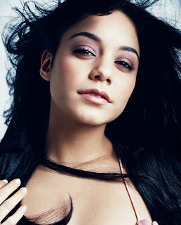 Sweet Vanessa Hudgens and Selena Gomez in VF5