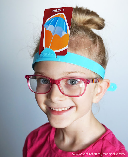 Family Game Night with Hedbanz Electronic #HedBanzElectronic #CG