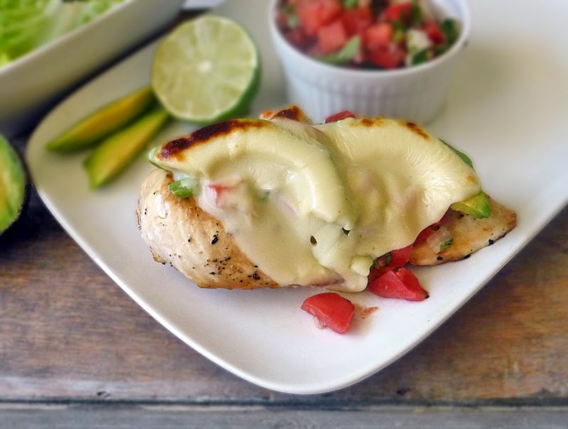 Grilled California Chicken | by Life Tastes Good is topped with Homemade Tomato Salsa, fresh avocados, and spicy pepper jack cheese. This easy-to-make dinner is sure to please! #Southwest #Main