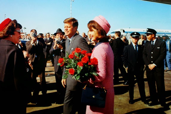 JFK aterriza en Dallas