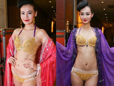 Choàng dàn người mẫu diện bikini bằng vàng đi trên 666 thỏi vàng ròng - Ảnh 13 Choang dan nguoi mau dien bikini bang vang di tren 666 thoi vang rong - Anh 13