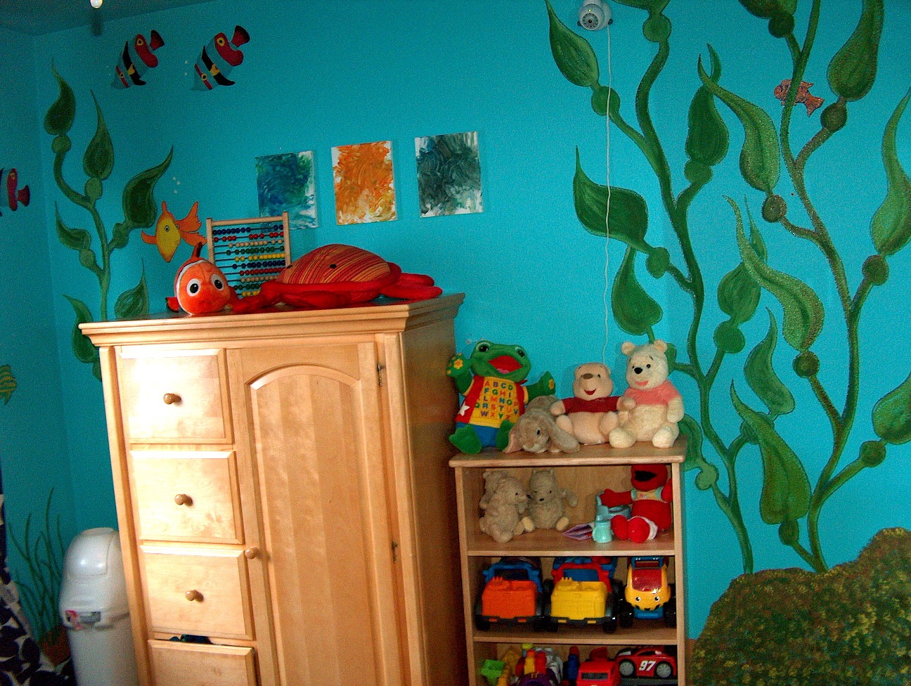 Room Painted Coral And Caribe Green Room Painted Coral And Caribe Green