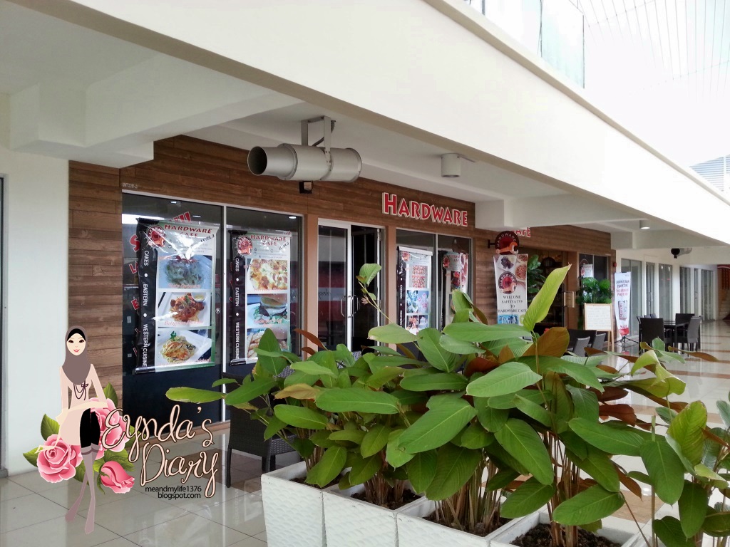 Eynda's Diary Hardware Cafe, Space U8 Bkt Jelutong.