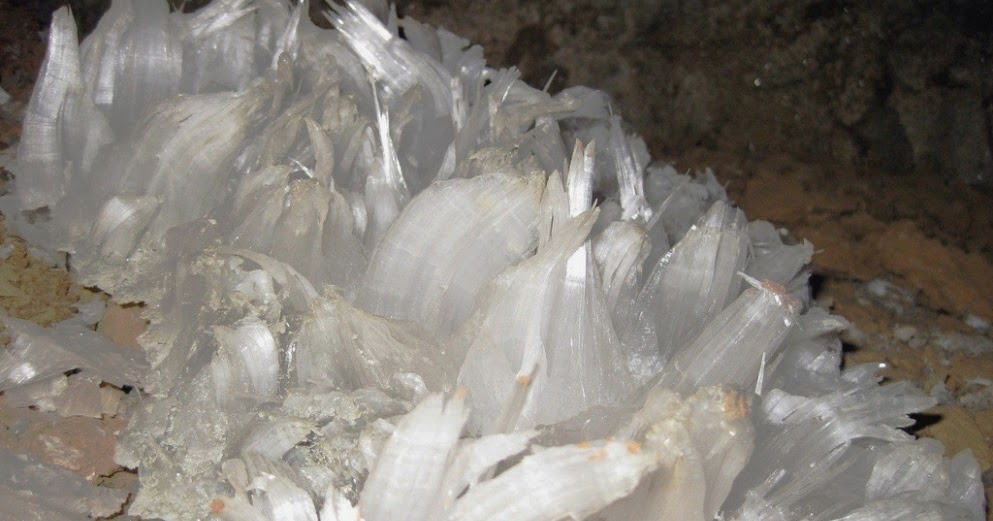 Gypsum Rock Revealed as New Water Source for Life Geology In